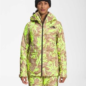 NWT The North Face Women’s Thermoball Eco Snow Triclimate Jacket - S
